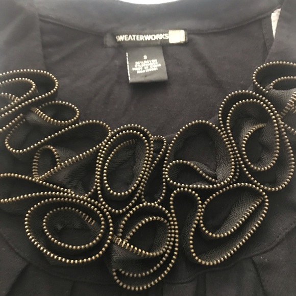 Black Tank Top with Zipper Detail - Picture 1 of 3